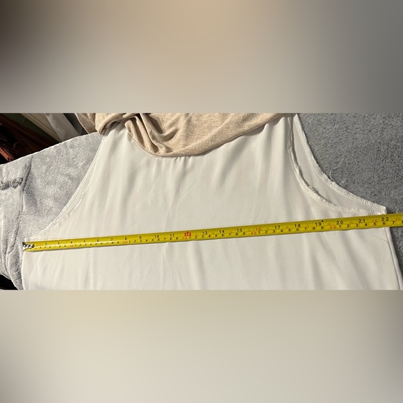 Pebble & Stone Layered Top - Picture 8 of 8